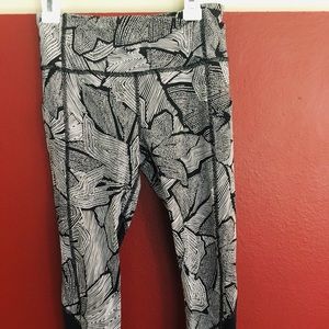 Lulu lemon leggings